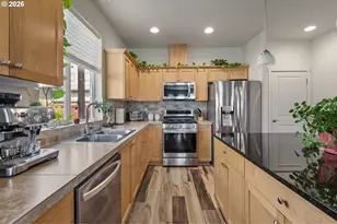13639 SW King Lear Way, Portland, OR 97224 - Photo 9