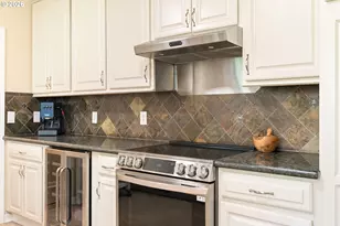 7422 SW 37th Ave, Portland, OR 97219 - Photo 7