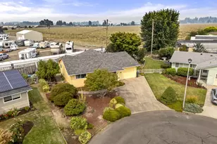 1501 Newport Way, Woodburn, OR 97071 - Photo 23