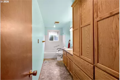 1501 Newport Way, Woodburn, OR 97071 - Photo 9