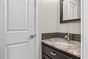 2249 Bonnie Ln, Springfield, OR 97477 - Photo 27