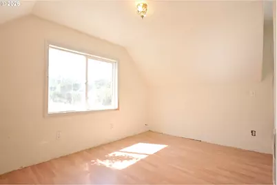 1710 SW 2nd St, McMinnville, OR 97128 - Photo 25