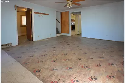 1710 SW 2nd St, McMinnville, OR 97128 - Photo 11
