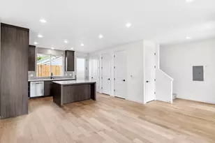 6725 SE Gladstone St, Portland, OR 97206 - Photo 5