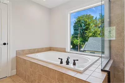 6345 Caufield St, West Linn, OR 97068 - Photo 21