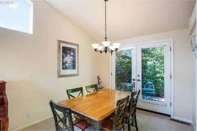 3363 Bentley Ave, Eugene, OR 97405 - Photo 17
