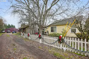 4563 Hazelgreen Rd NE, Salem, OR 97305 - Photo 3