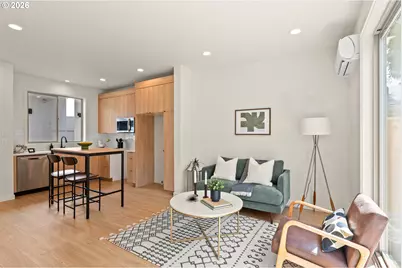 6794 SE Insley #3, Portland, OR 97206 - Photo 5