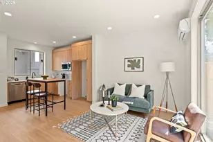 6794 SE Insley, Portland, OR 97206 - Photo 5