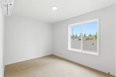 6794 SE Insley #3, Portland, OR 97206 - Photo 13