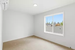 6794 SE Insley, Portland, OR 97206 - Photo 13