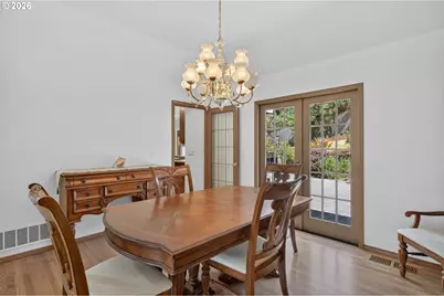 6013 SW Orchid Dr, Portland, OR 97219 - Photo 5