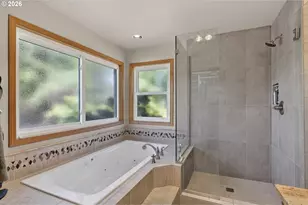 6013 SW Orchid Dr, Portland, OR 97219 - Photo 15