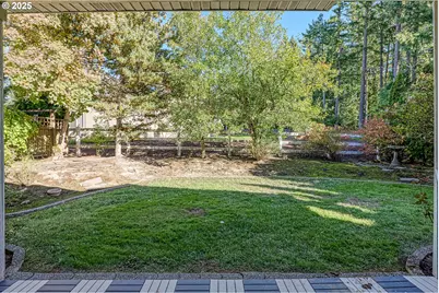 5728 NW Skycrest Pkwy, Portland, OR 97229 - Photo 41