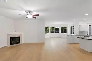 5728 NW Skycrest Pkwy, Portland, OR 97229 - Photo 13