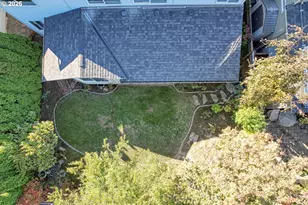 5728 NW Skycrest Pkwy, Portland, OR 97229 - Photo 45