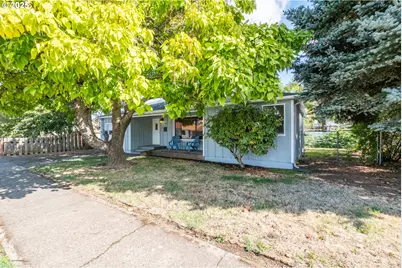 875 S 5th St, Lebanon, OR 97355 - Photo 3