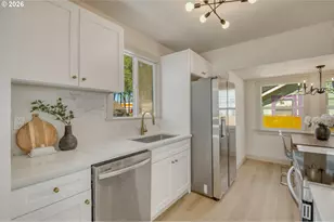 6530 SE 83rd Ave, Portland, OR 97266 - Photo 7