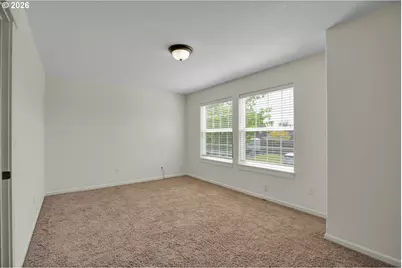 344 SE Condor Dr, Gresham, OR 97080 - Photo 33