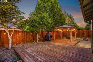 344 SE Condor Dr, Gresham, OR 97080 - Photo 43
