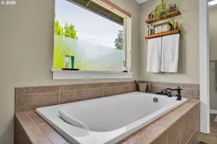 344 SE Condor Dr, Gresham, OR 97080 - Photo 29