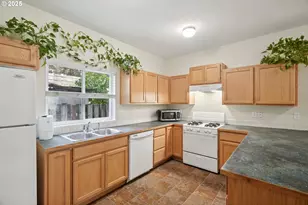 6313 SE 96th Pl, Portland, OR 97266 - Photo 11