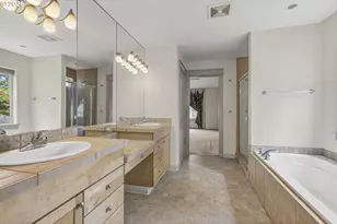 8911 NE 106th Cir, Vancouver, WA 98662 - Photo 33