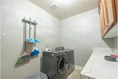 2757 Islander Ave, Salem, OR 97304 - Photo 19