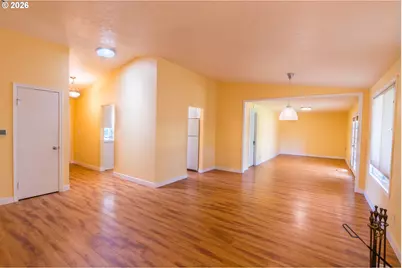 16085 SW Westwind Dr, Beaverton, OR 97078 - Photo 5