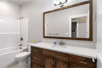 924 Durham Ave, Sutherlin, OR 97479 - Photo 27