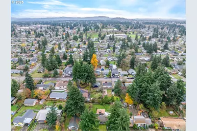 11529 NE Fargo St, Portland, OR 97220 - Photo 41