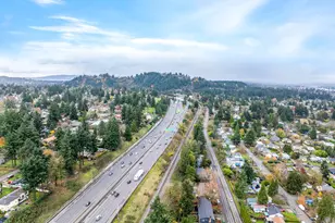 11529 NE Fargo St, Portland, OR 97220 - Photo 43