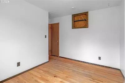 11529 NE Fargo St, Portland, OR 97220 - Photo 17
