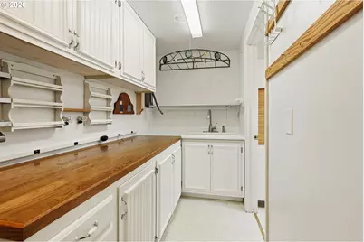 82449 Rosebrooke Rd, Milton-Freewater, OR 97862 - Photo 19