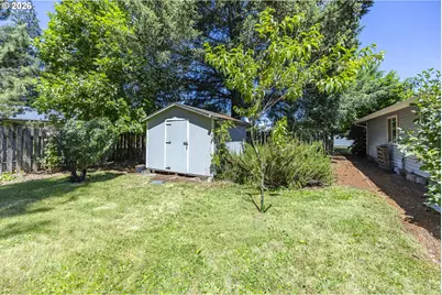 560 Blackfoot Ave, Eugene, OR 97404 - Photo 39
