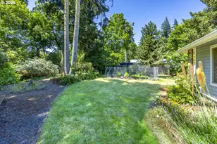 560 Blackfoot Ave, Eugene, OR 97404 - Photo 41
