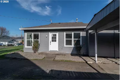 1551 NE Morris St, Roseburg, OR 97470 - Photo 37