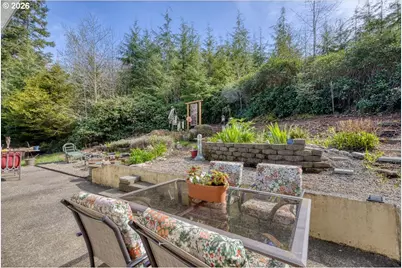 142 S Quadrant St, Rockaway Beach, OR 97136 - Photo 25
