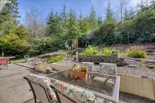 142 S Quadrant St, Rockaway Beach, OR 97136 - Photo 25