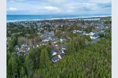 142 S Quadrant St, Rockaway Beach, OR 97136 - Photo 31