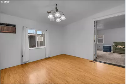 4882 NE Lancaster Dr #127, Salem, OR 97305 - Photo 15