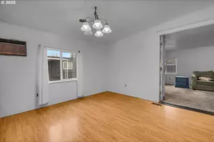 4882 NE Lancaster Dr, Salem, OR 97305 - Photo 15