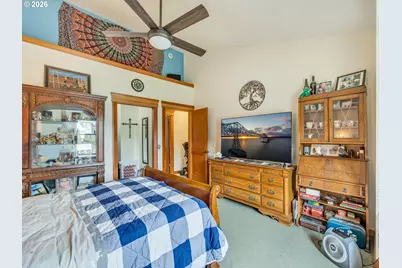 409 2nd St, Astoria, OR 97103 - Photo 21