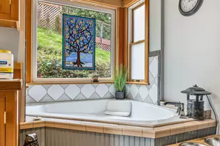 409 2nd St, Astoria, OR 97103 - Photo 25