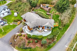 409 2nd St, Astoria, OR 97103 - Photo 41