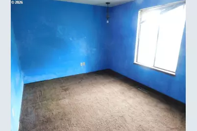 8621 SE Strawberry Ln, Milwaukie, OR 97267 - Photo 11