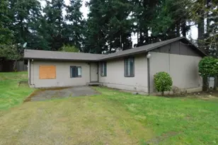 8621 SE Strawberry Ln, Milwaukie, OR 97267 - Photo 1