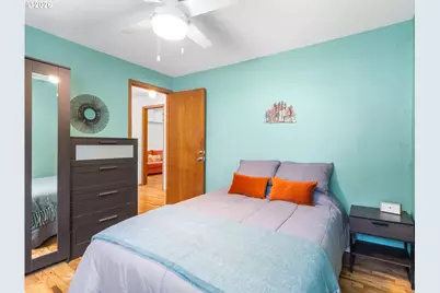 321 SE 108th Ave, Portland, OR 97216 - Photo 23