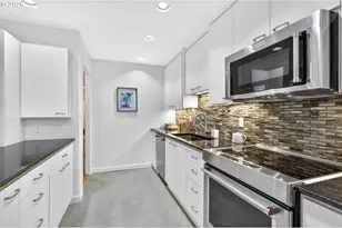 2309 SW 1st Ave, Portland, OR 97201 - Photo 27