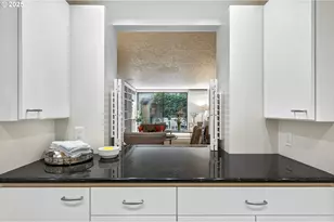 2309 SW 1st Ave, Portland, OR 97201 - Photo 25